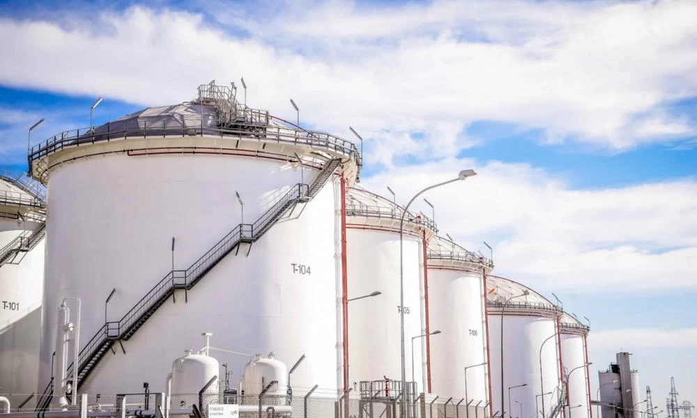 Κύπρος: Με πολιτική απόφαση μετακινούνται πετρελαιοειδή και υγραέριο από Βασιλικό